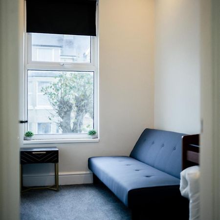 Modern 5 Bedroom Terraced Luxurious House Colwyn Bay Eksteriør bilde