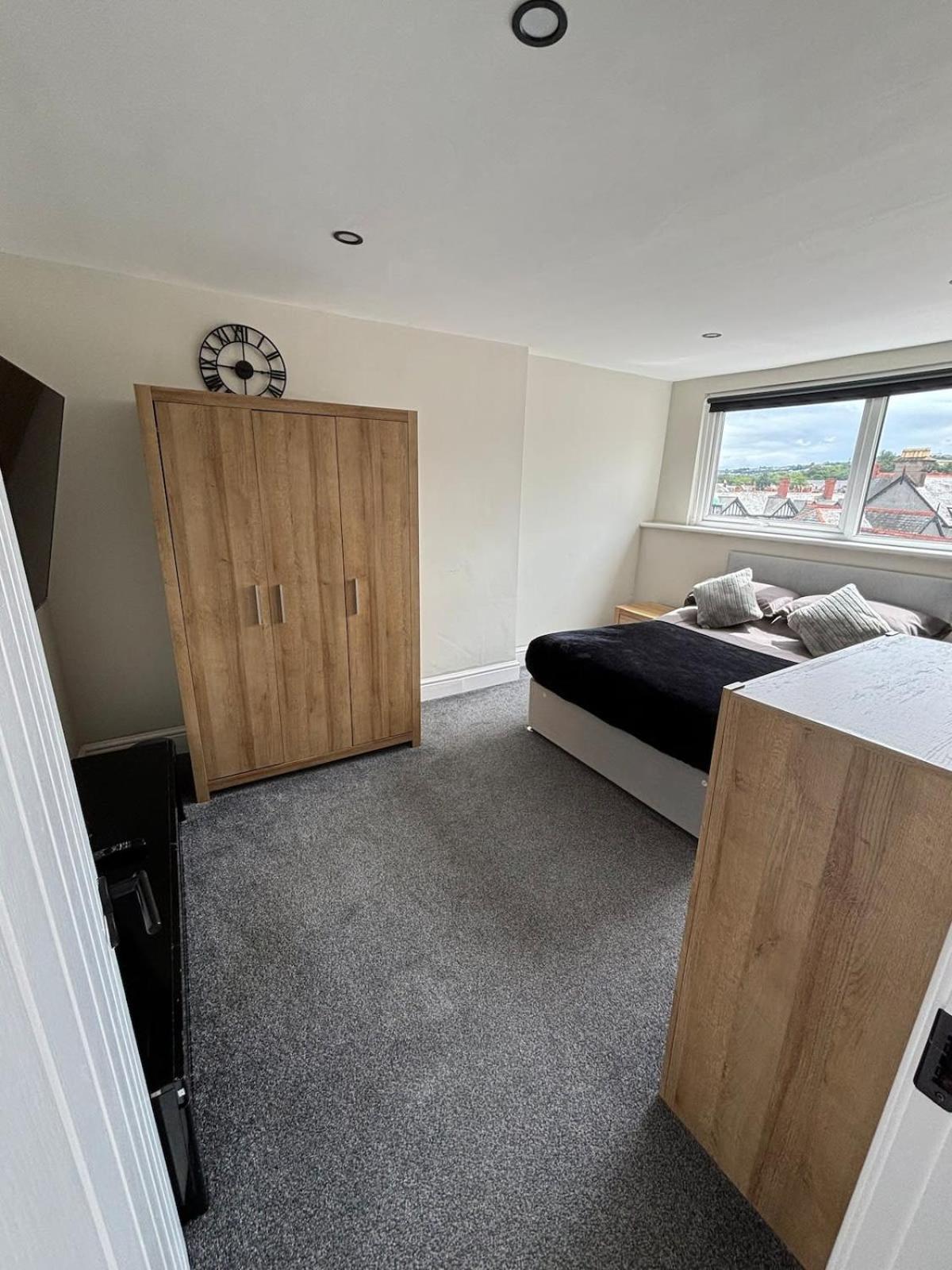 Modern 5 Bedroom Terraced Luxurious House Colwyn Bay Eksteriør bilde