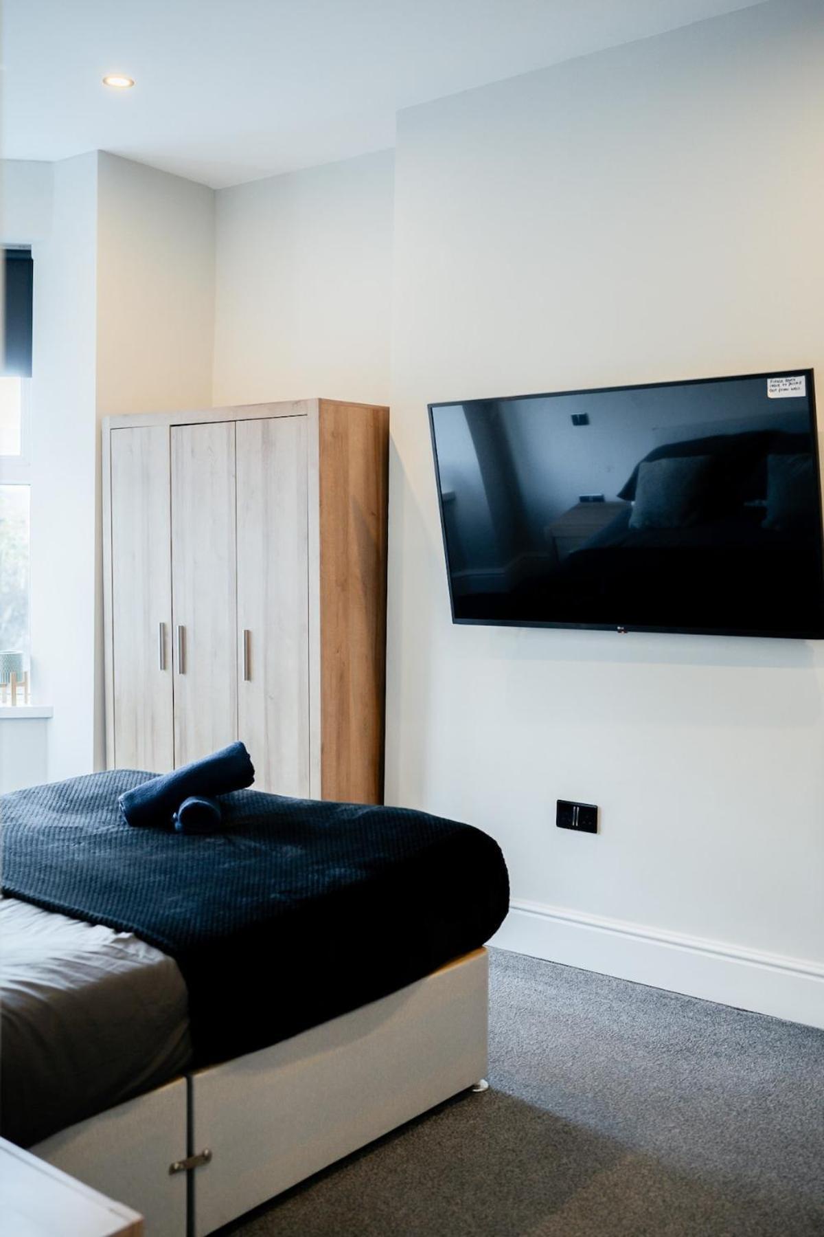 Modern 5 Bedroom Terraced Luxurious House Colwyn Bay Eksteriør bilde