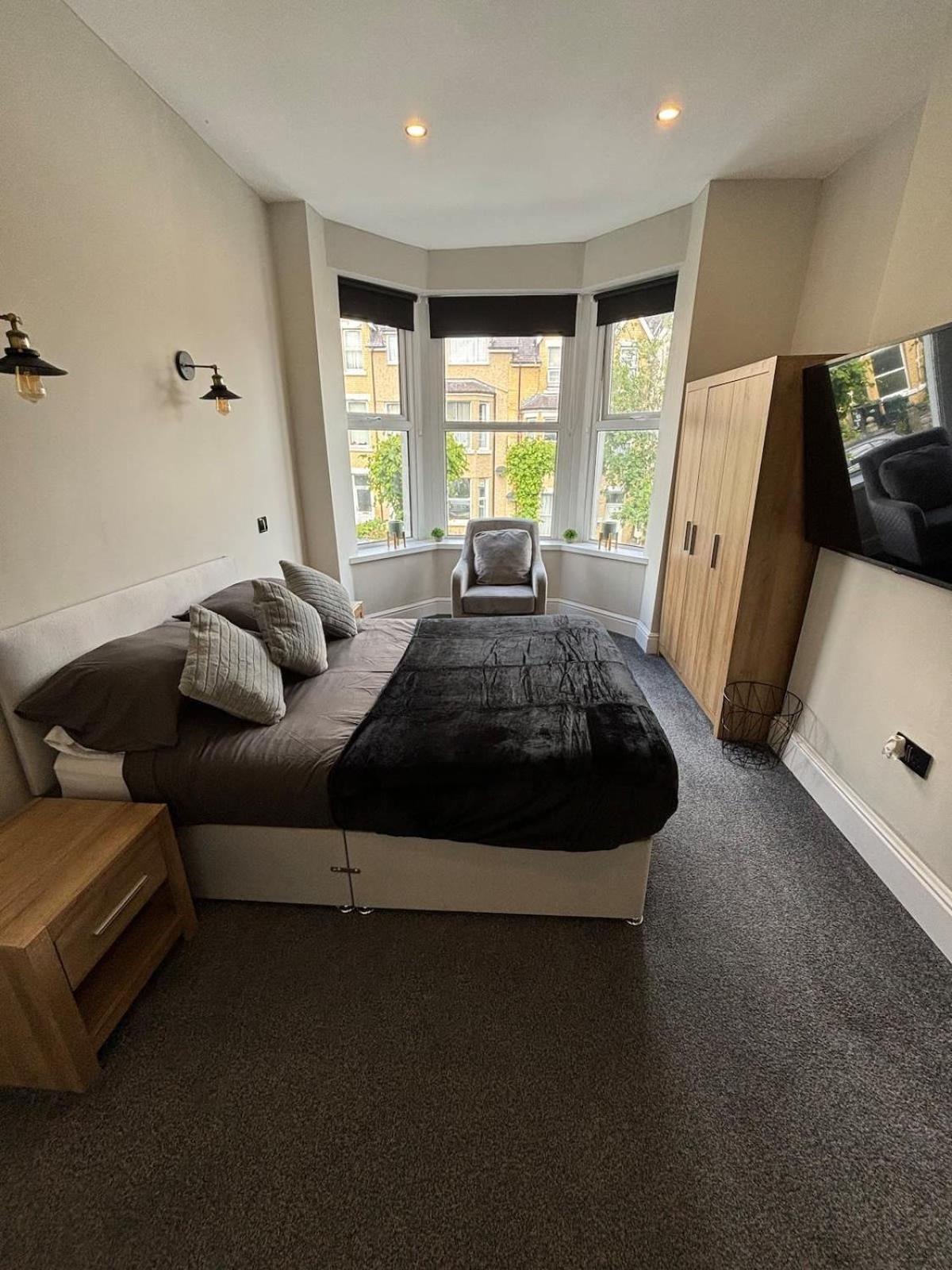 Modern 5 Bedroom Terraced Luxurious House Colwyn Bay Eksteriør bilde