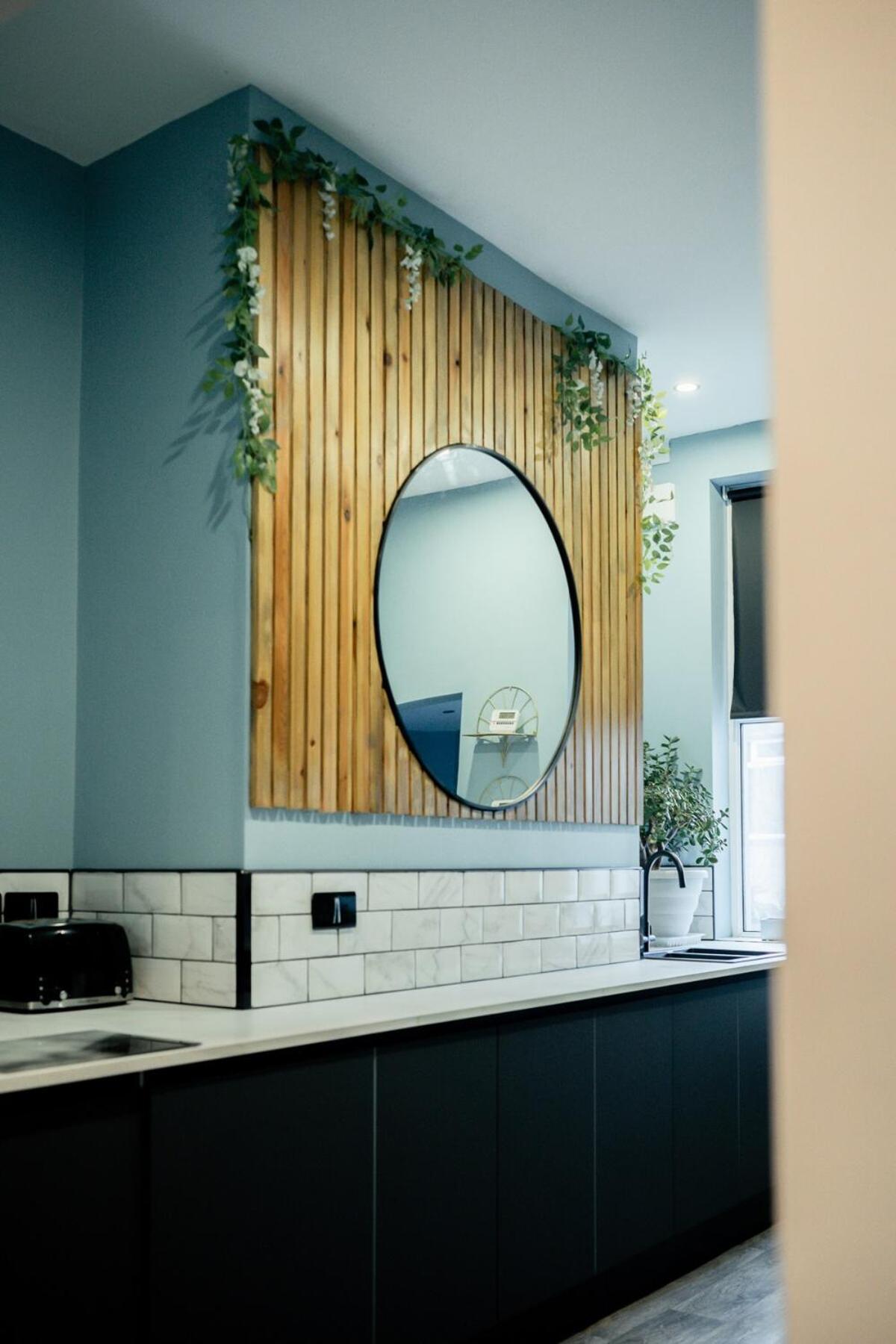 Modern 5 Bedroom Terraced Luxurious House Colwyn Bay Eksteriør bilde